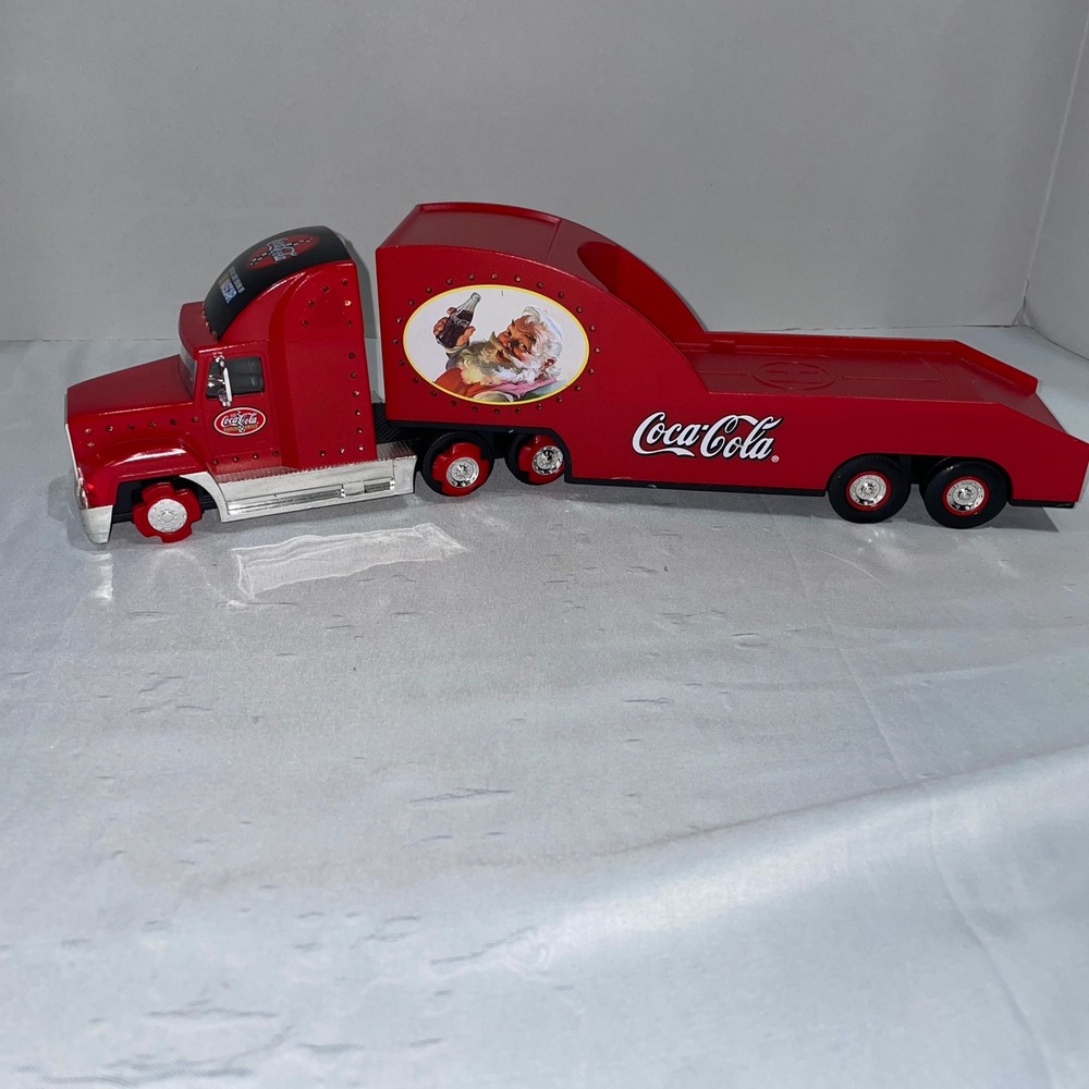 Coca-Cola NASCAR Semi‎ Truck Trailer Santa Claus Red Diecast Hauler COKE 02